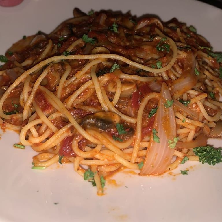 Delicious Spaghetti Dishes at Our Italian Restaurant